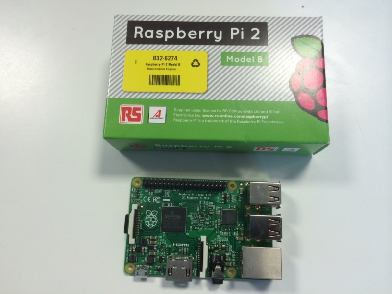 Fichier:Raspberry pi.jpg