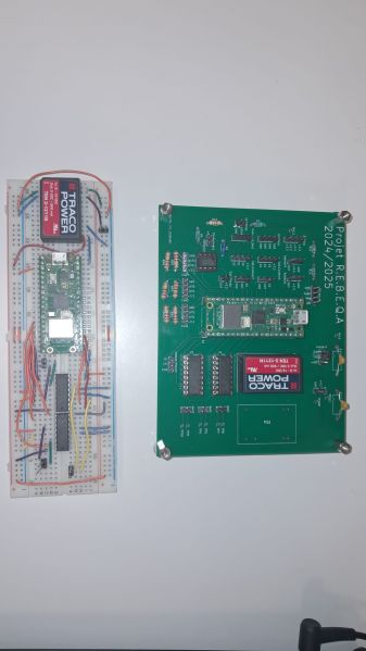 Fichier:Prototype pcb.jpg